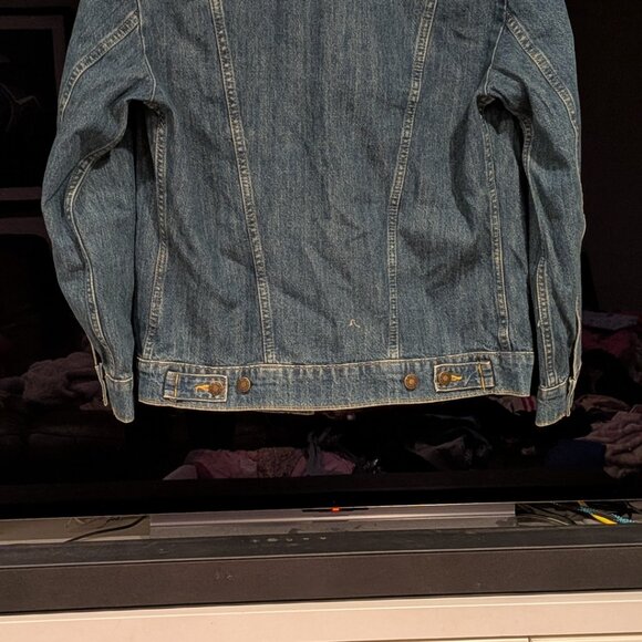 Wrangler Women’s Classic Denim Jacket Size XS – New Without Tags - Picture 2 of 4